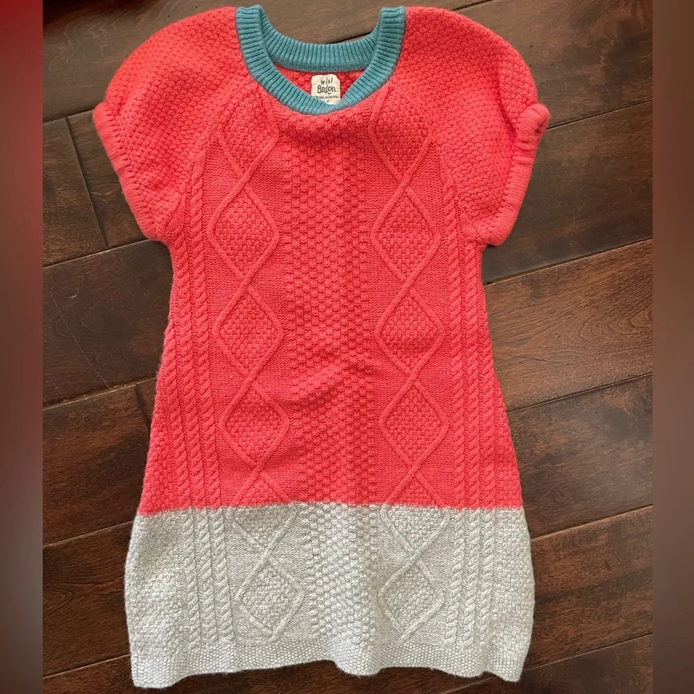 Variety of sweaters from crewcuts, mini Boden, Hanna Andersons, etc - Picture 5 of 6